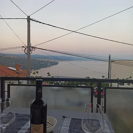 Διαμέρισμα Jadranka *